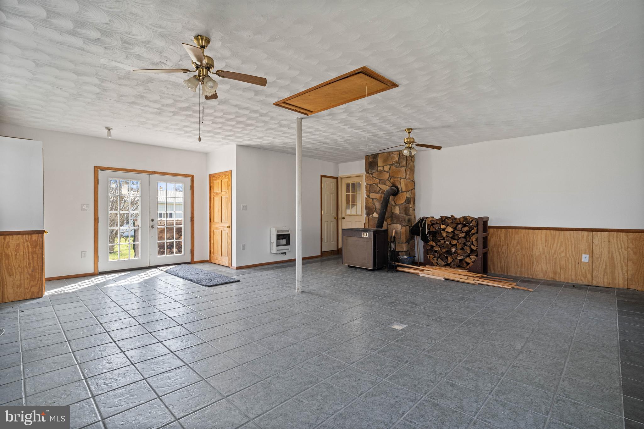 1676 WALLACETON BIGLER HIGHWAY
