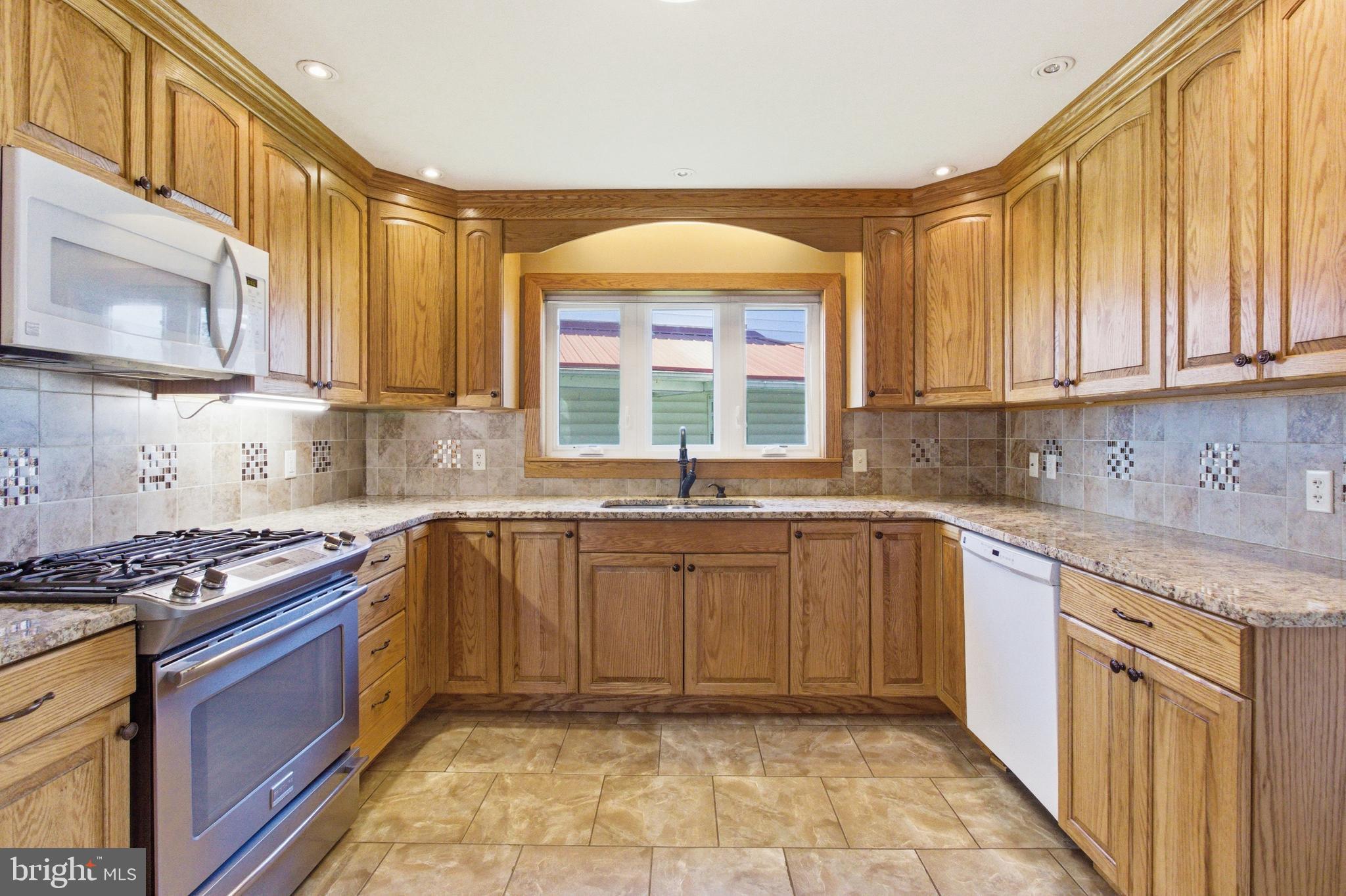 224 E WEBER AVENUE