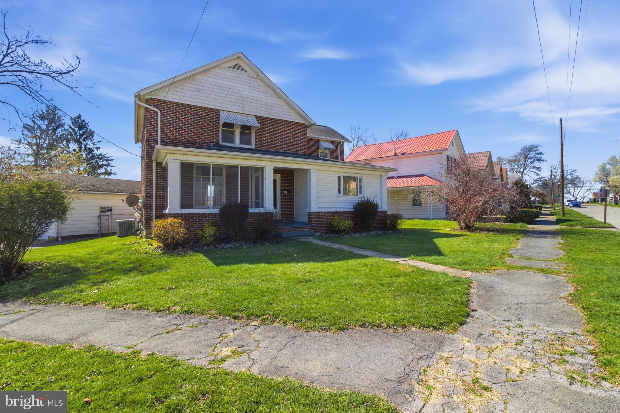224 E WEBER AVENUE