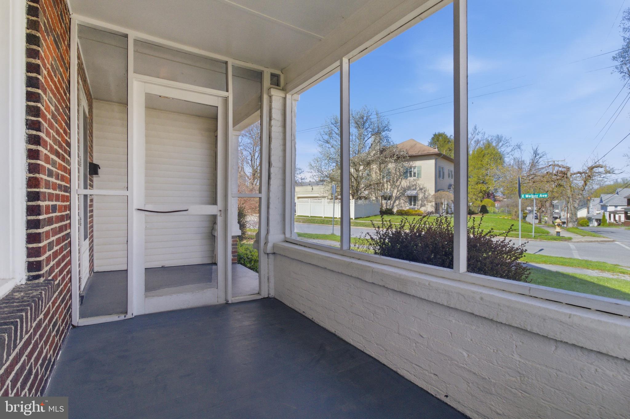 224 E WEBER AVENUE