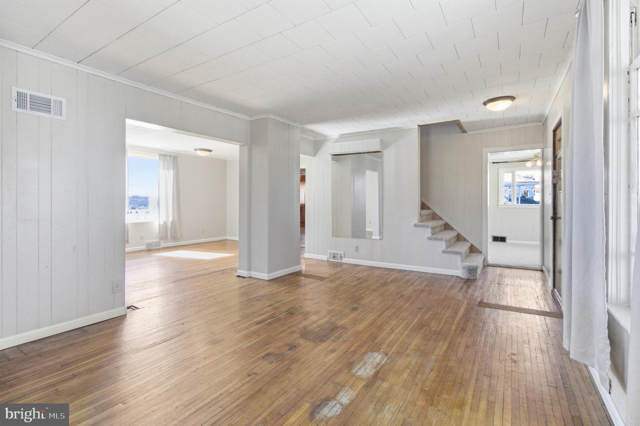 224 E WEBER AVENUE