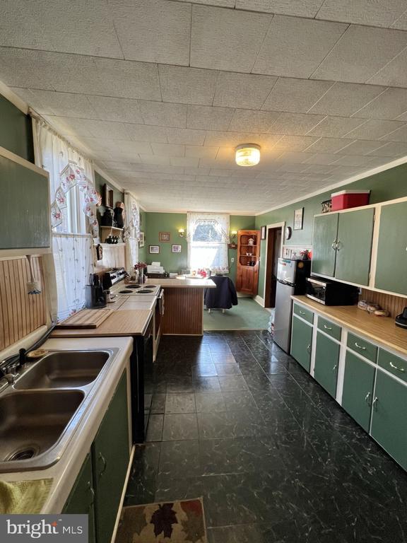 352 GRAHAM STATION ROAD