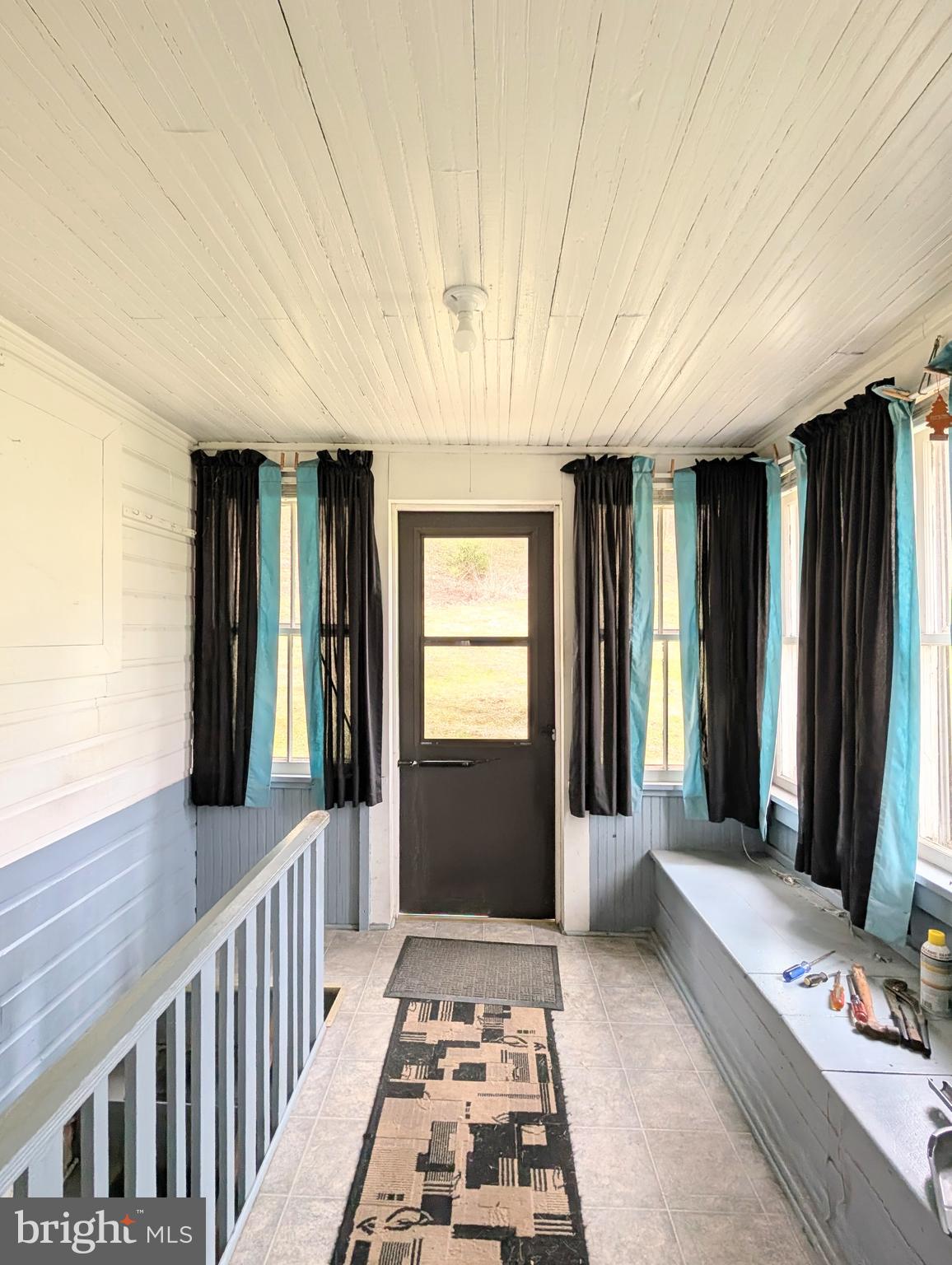 5555 GLEN HOPE BOULEVARD