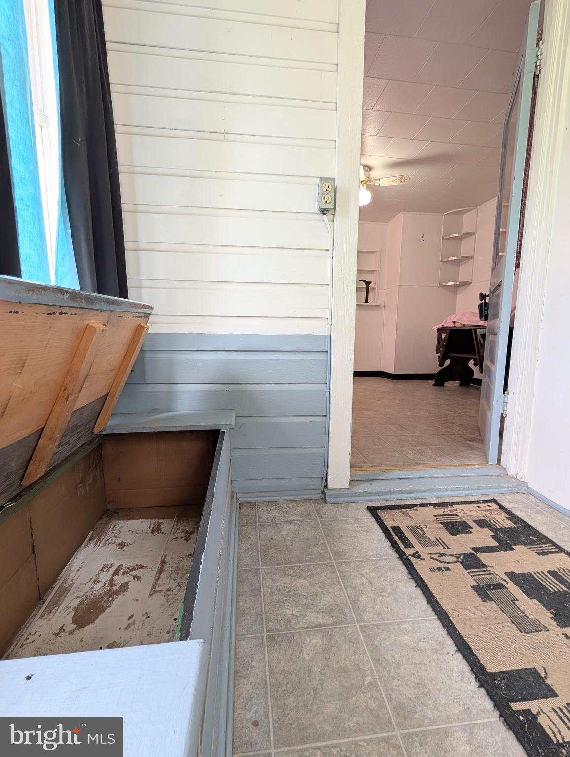 5555 GLEN HOPE BOULEVARD