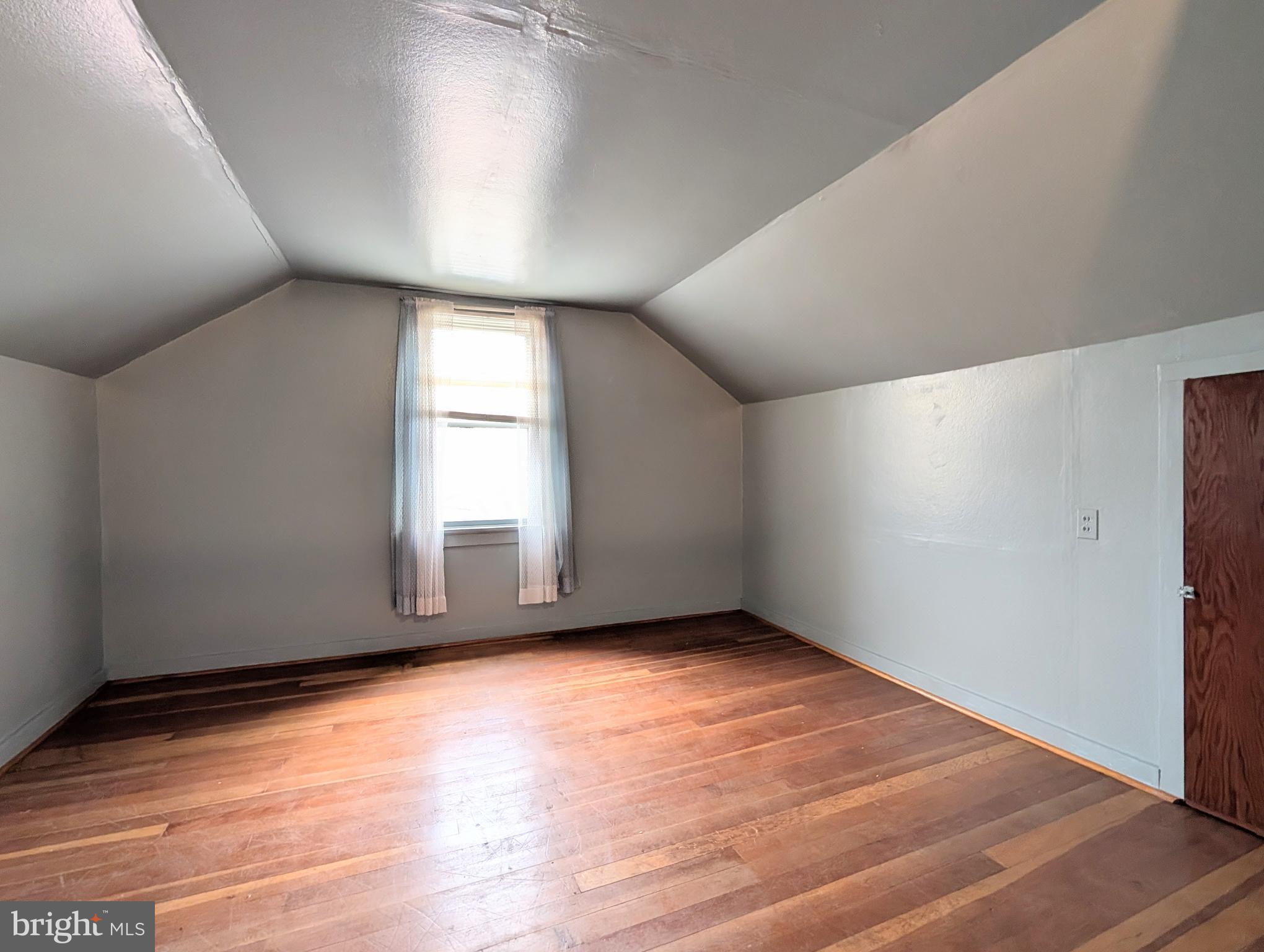 5555 GLEN HOPE BOULEVARD