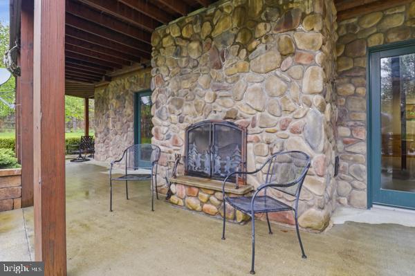 276 TURNER ROAD