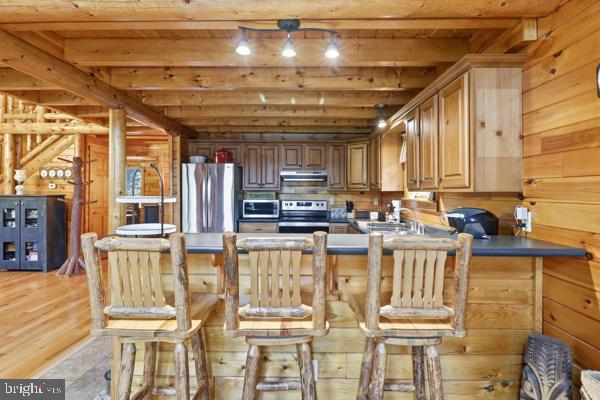 276 TURNER ROAD