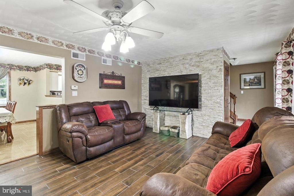 2230 SIX MILE ROAD