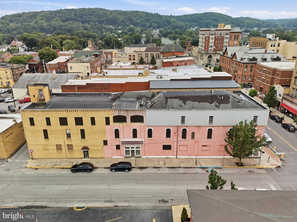 241 E MARKET STREET