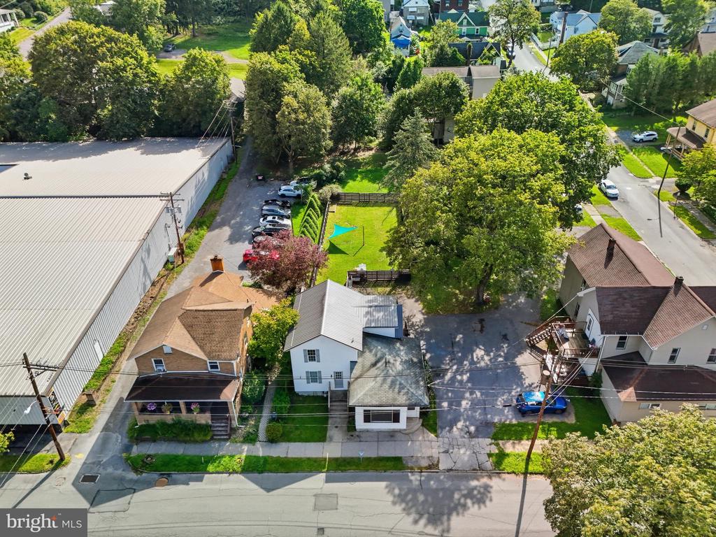 107 N 4TH STREET
