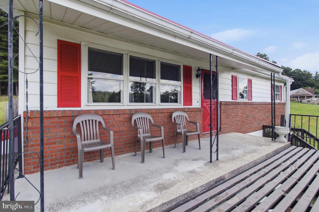 248 & 276 CRESSVIEW STREET