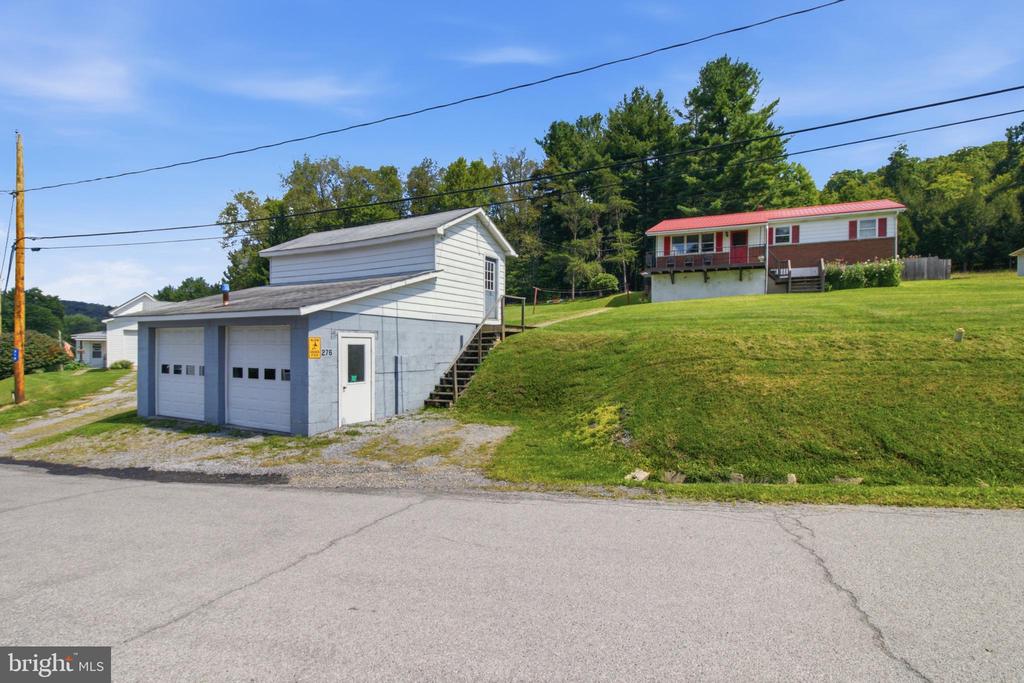 248 & 276 CRESSVIEW STREET