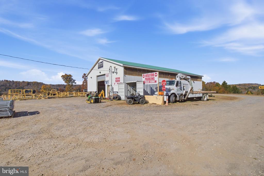 9050 CURWENSVILLE TYRONE HIGHWAY