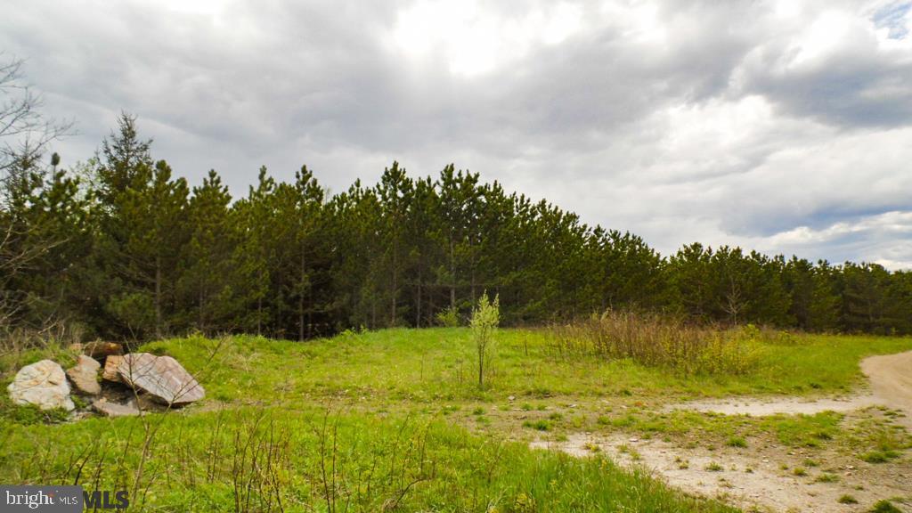 Lot Off Tyrone Pike PIKE