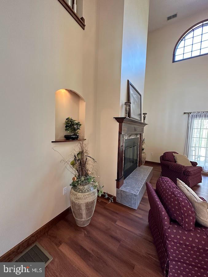 103 N RIDGEWOOD DRIVE