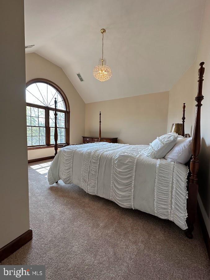 103 N RIDGEWOOD DRIVE