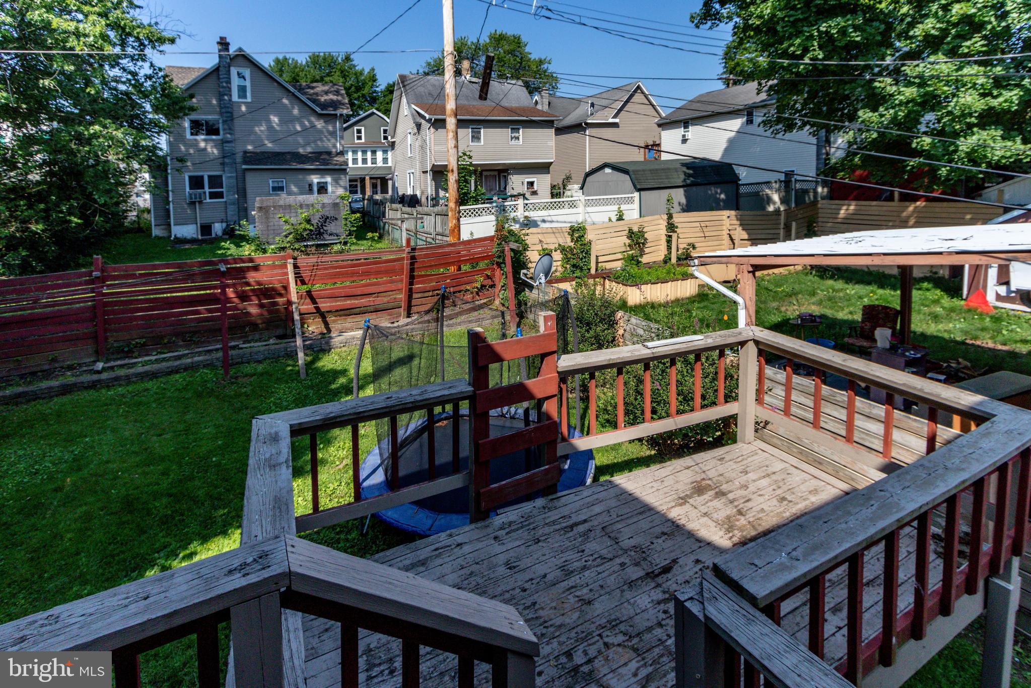 221 N 11th STREET