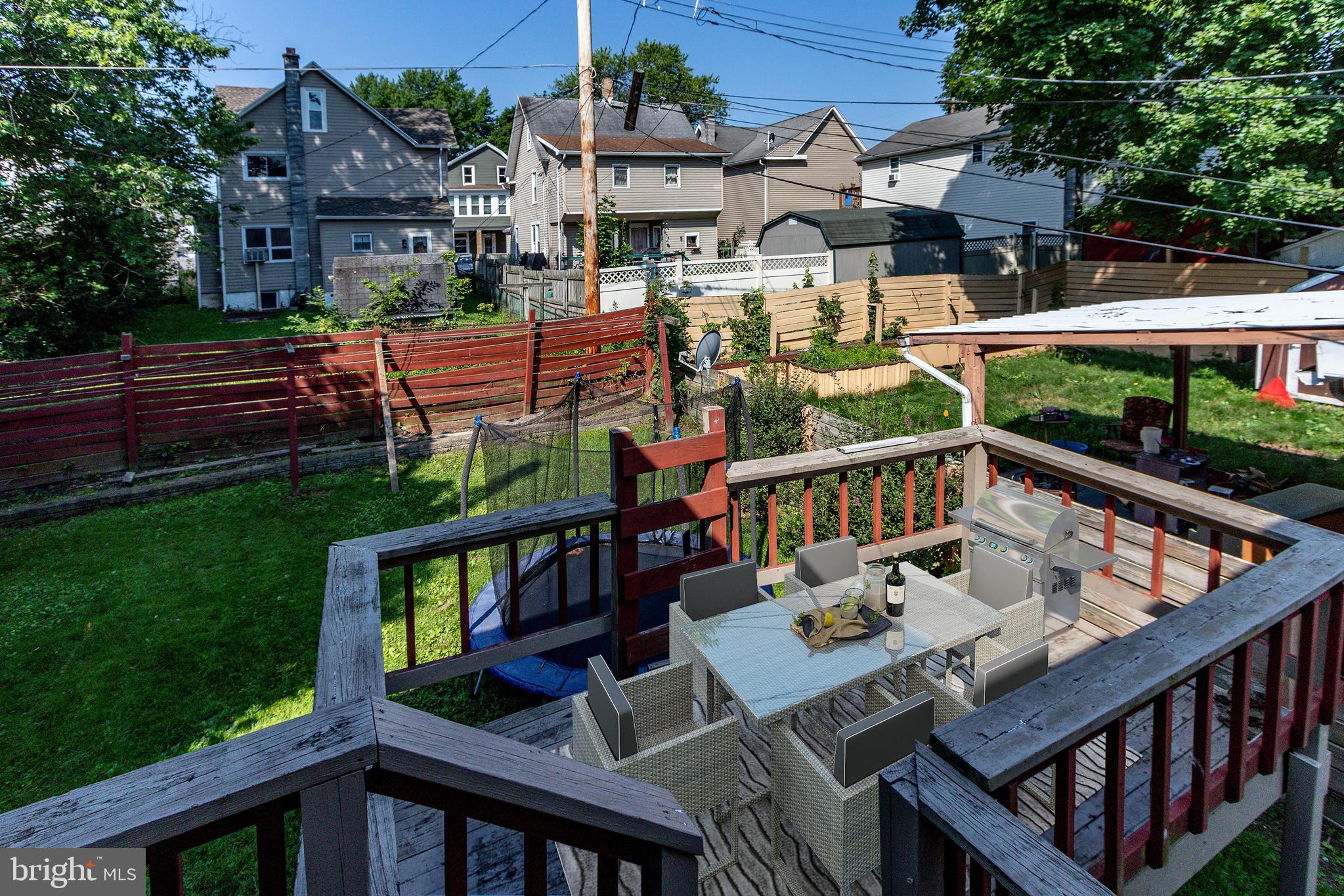221 N 11th STREET