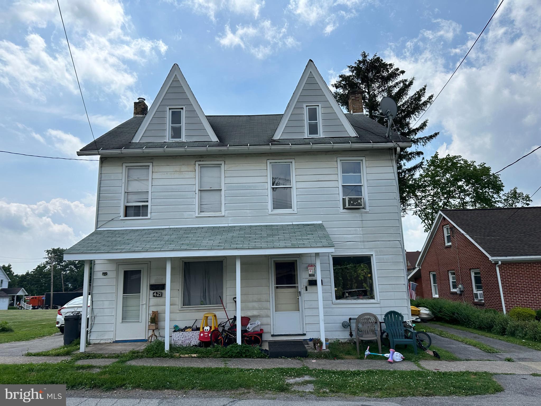 419-421 S 4TH STREET