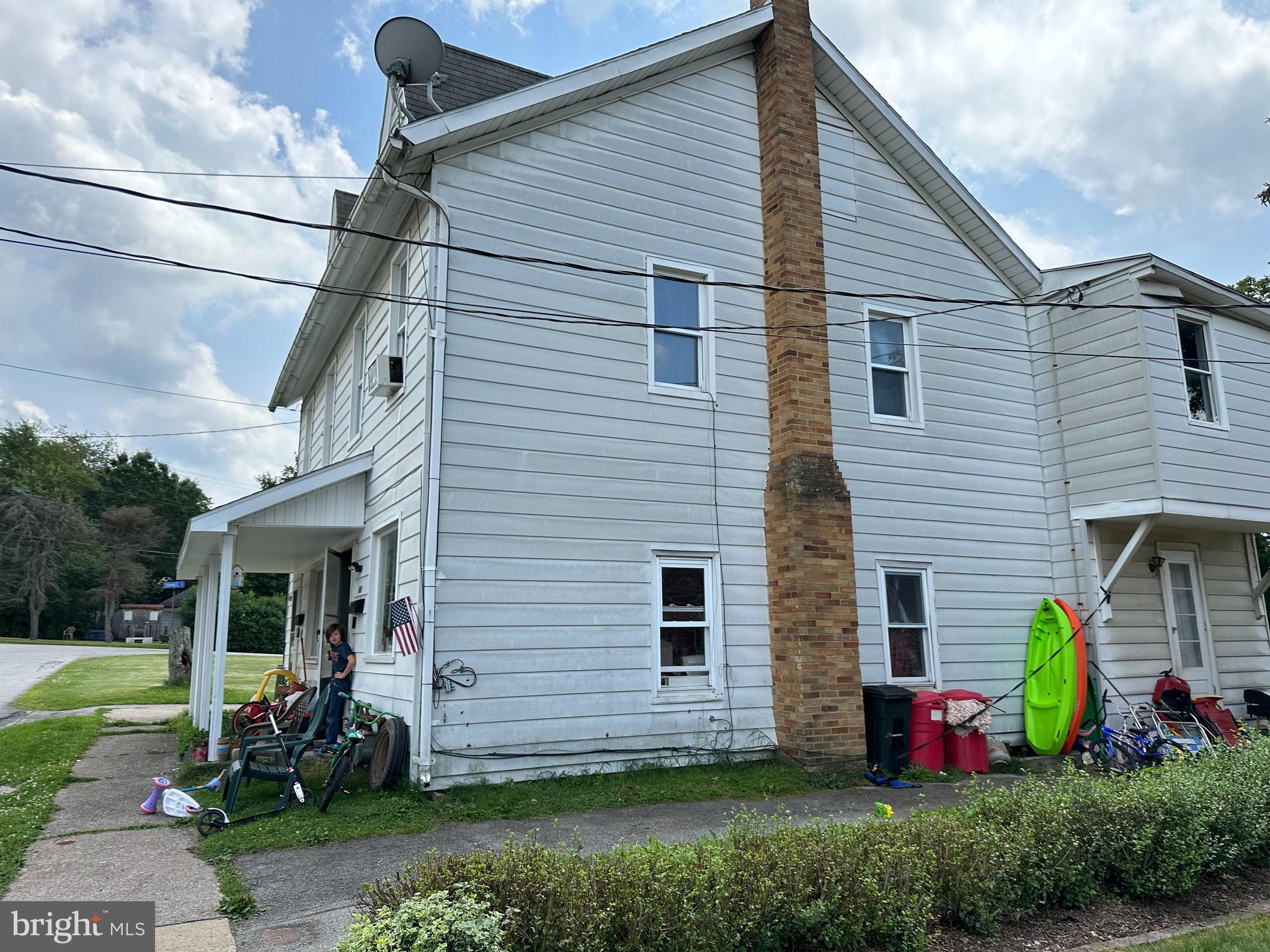 419-421 S 4TH STREET