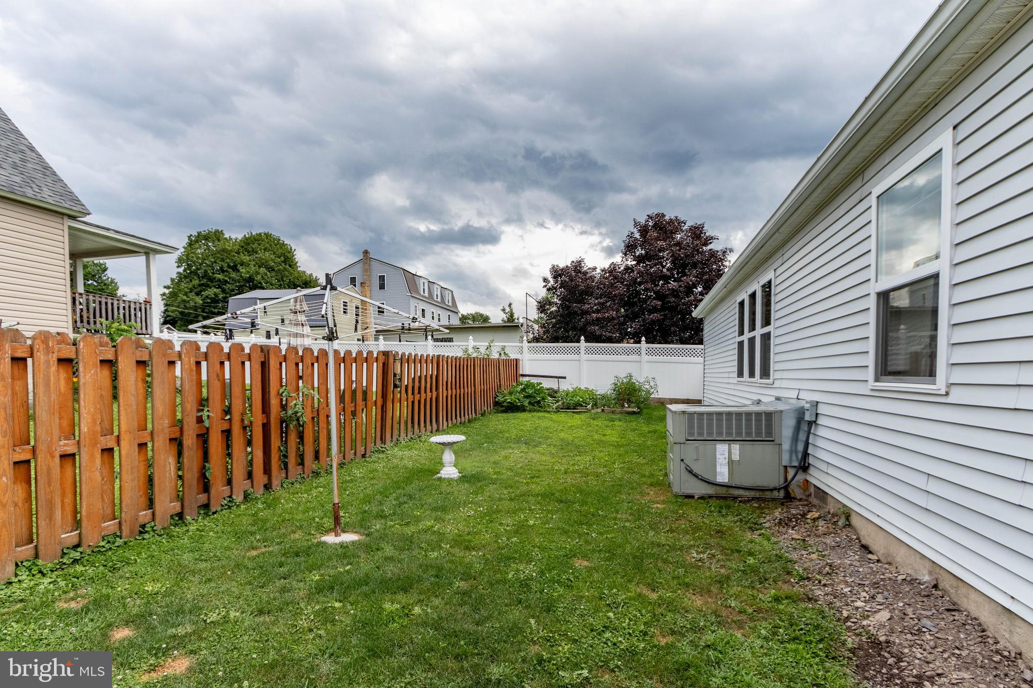 522 N 9th STREET N
