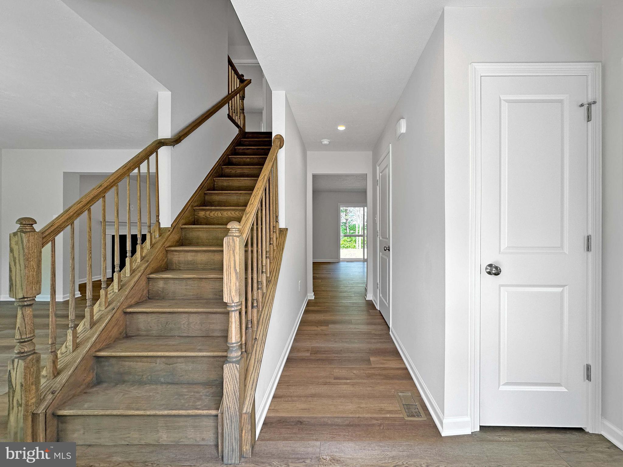 198 Brentwood Dr