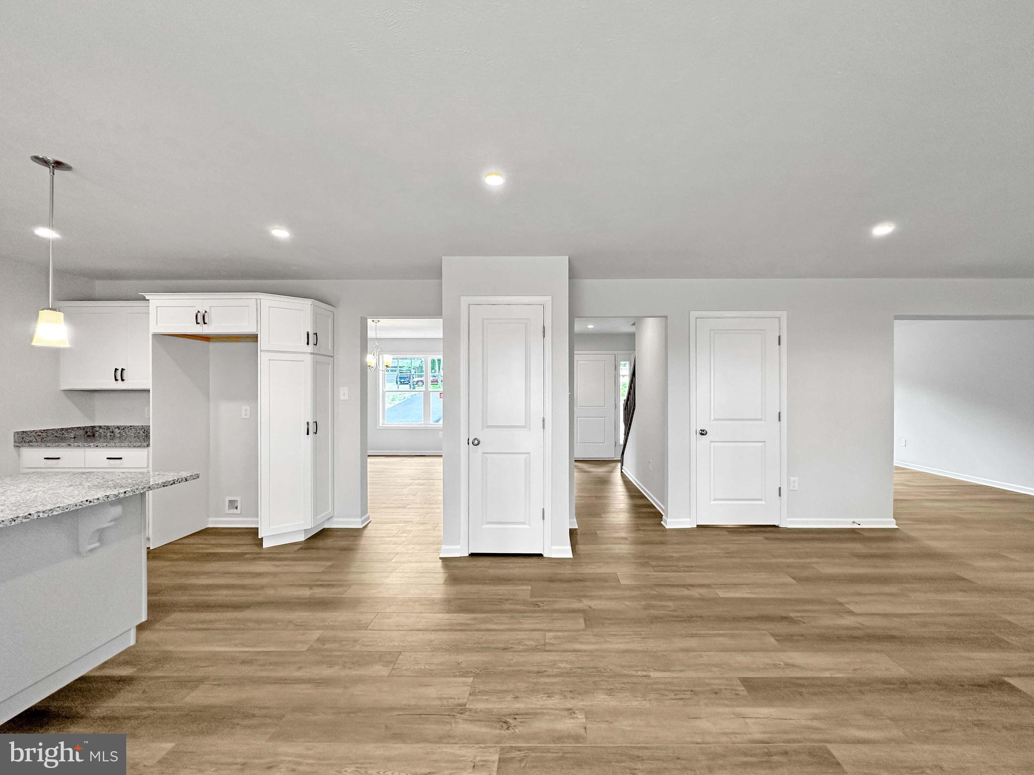 198 Brentwood Dr