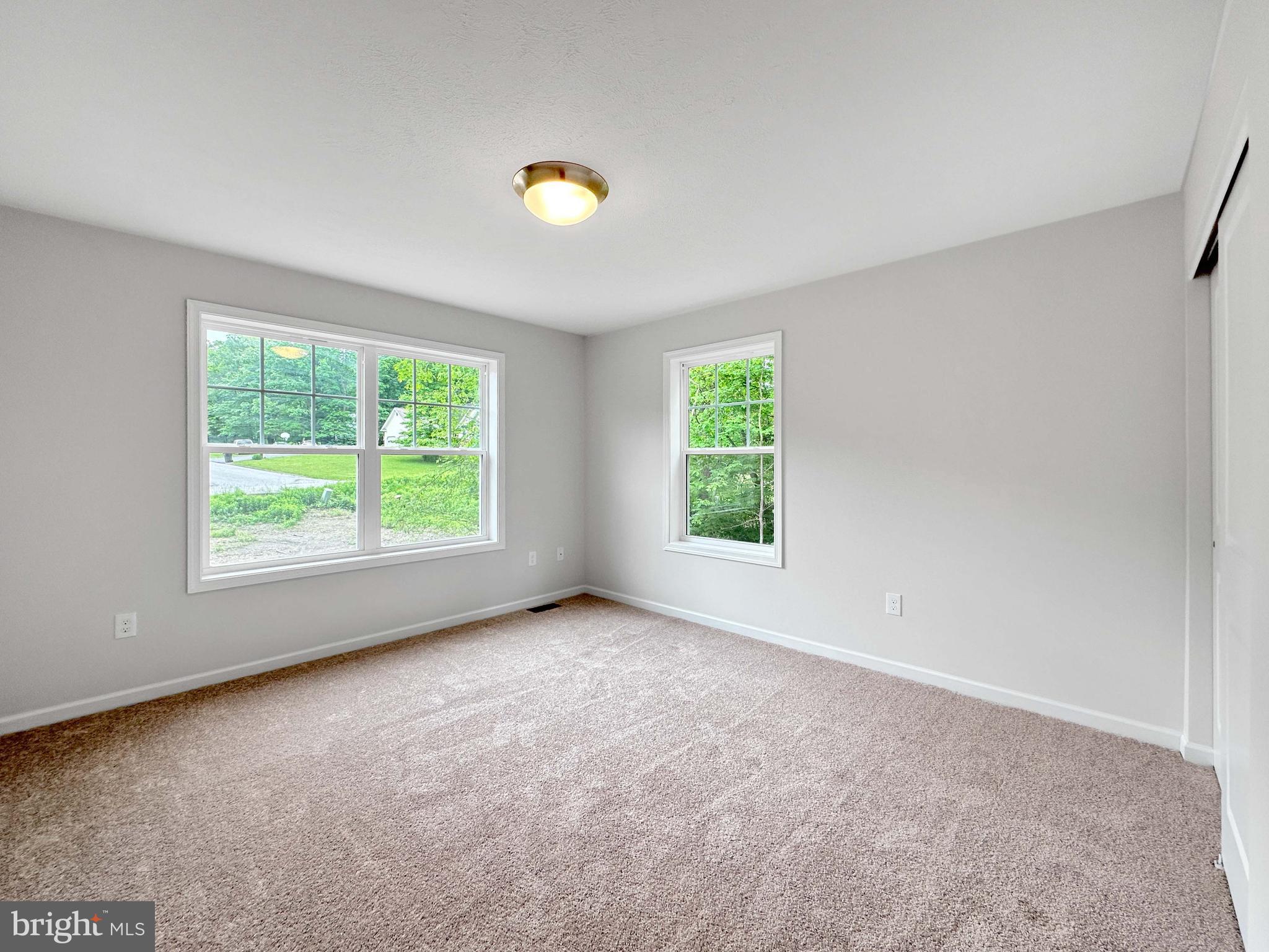 198 Brentwood Dr