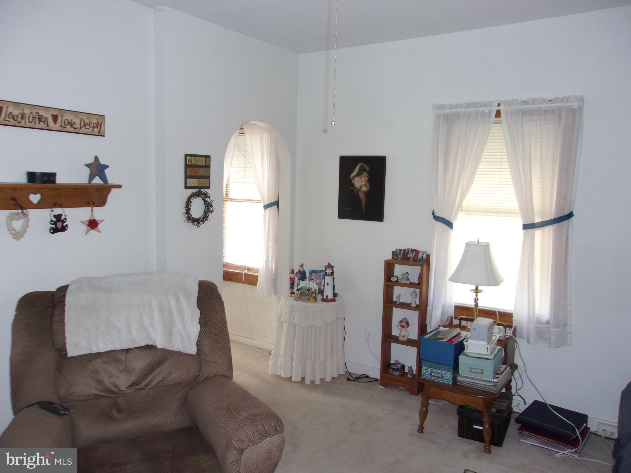 328 Tenth Street
