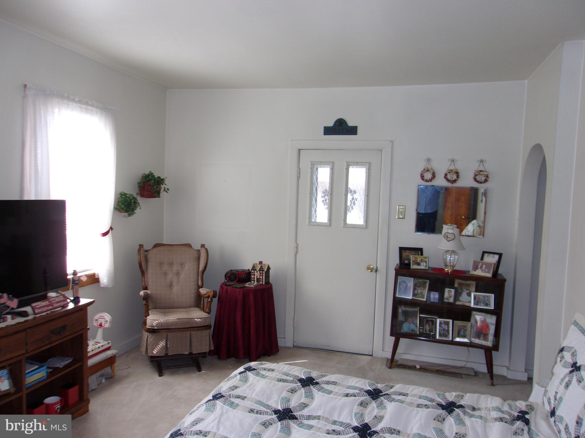 328 Tenth Street