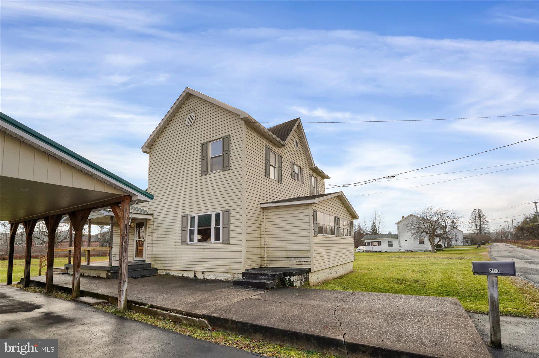 290 Moshannon St