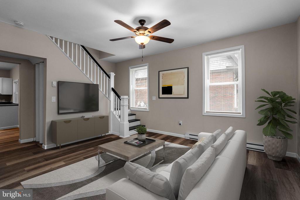 108 N Centre St