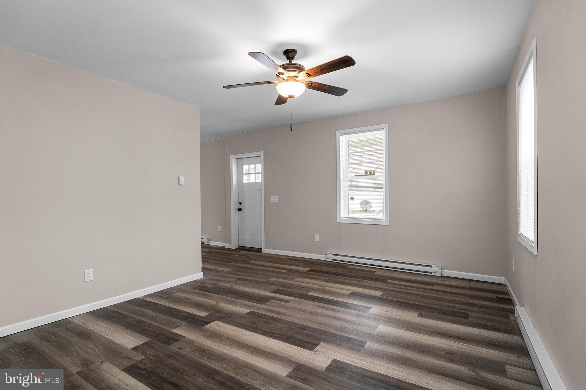 108 N Centre St