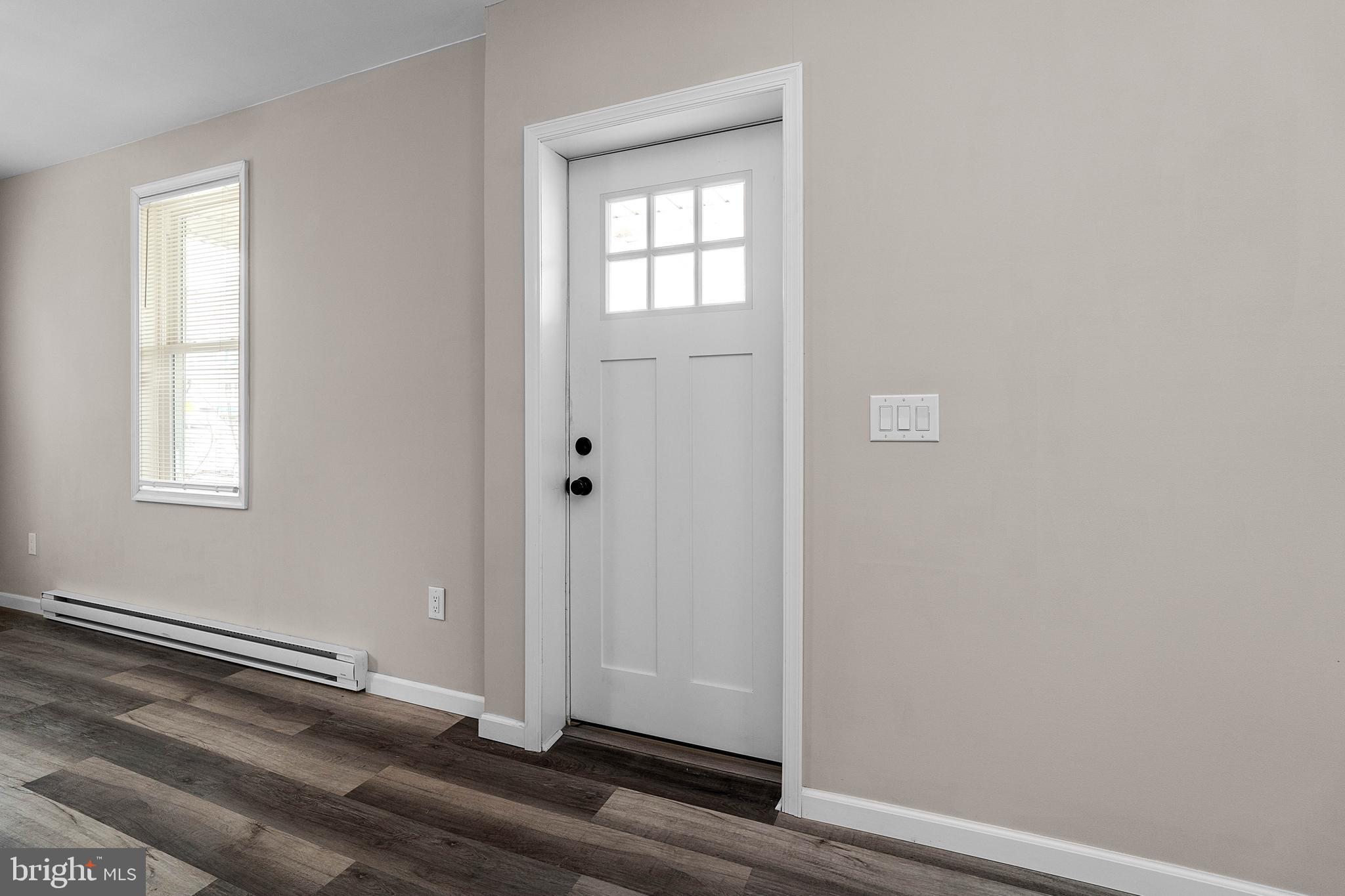 108 N Centre St