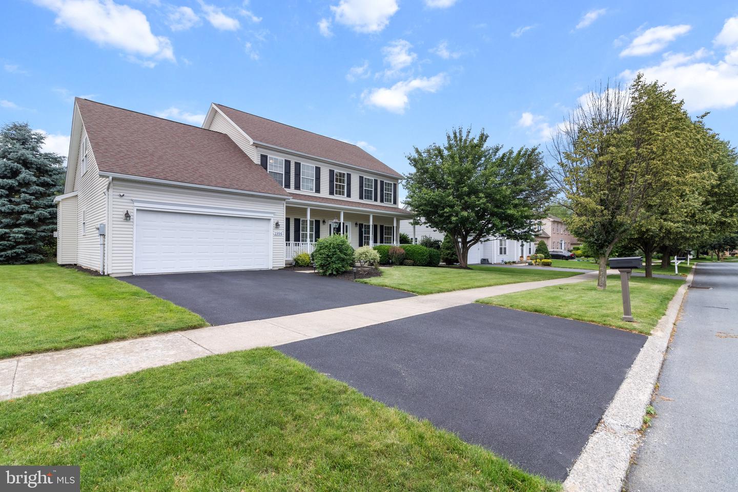 1994 Country Glenn Ln