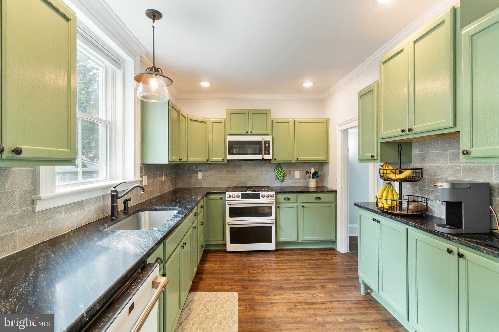 419 E Presqueisle St