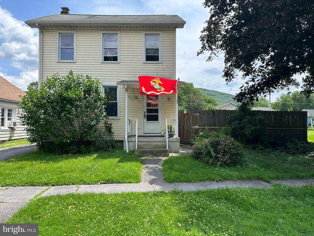 205 Water St