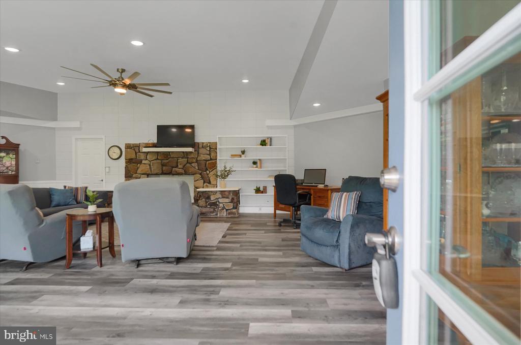 159 SYCAMORE DRIVE