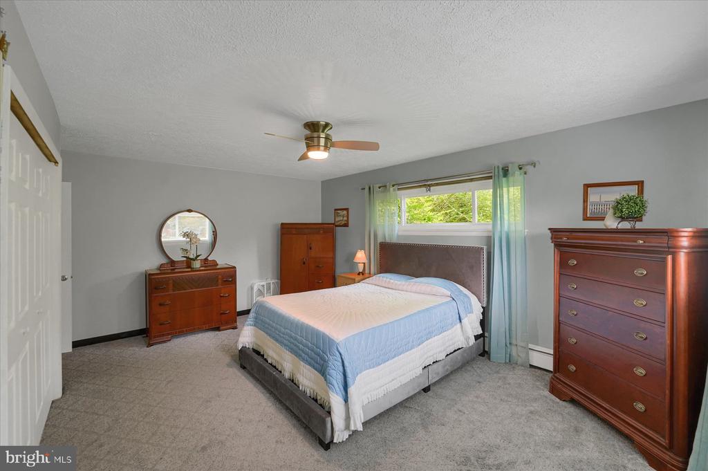 159 SYCAMORE DRIVE