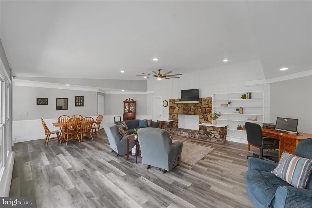 159 SYCAMORE DRIVE