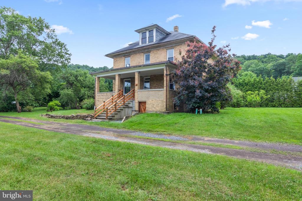 146 Osceola St