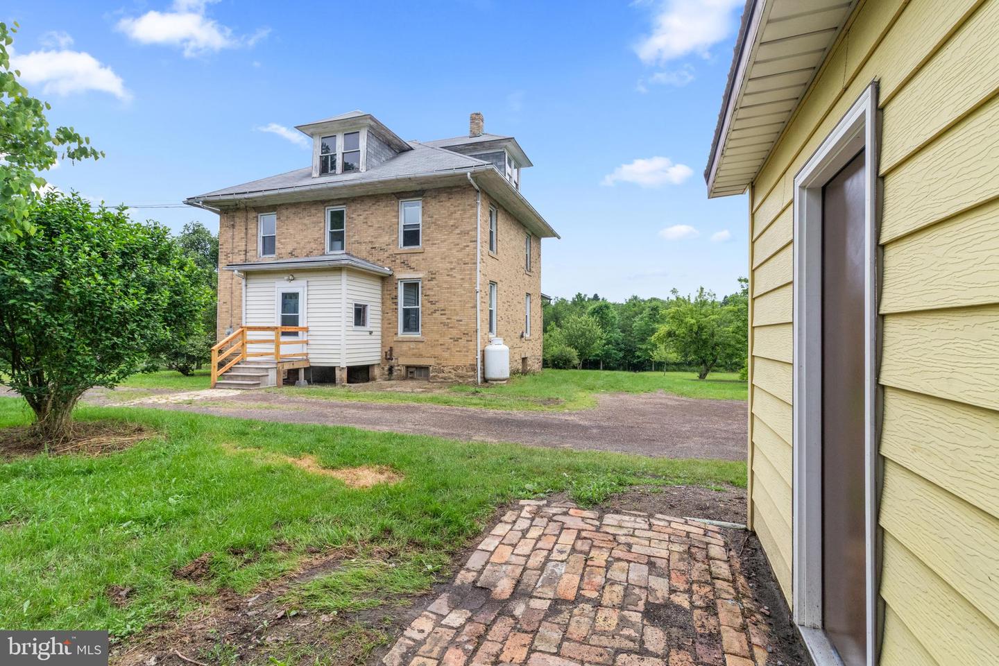 146 Osceola St