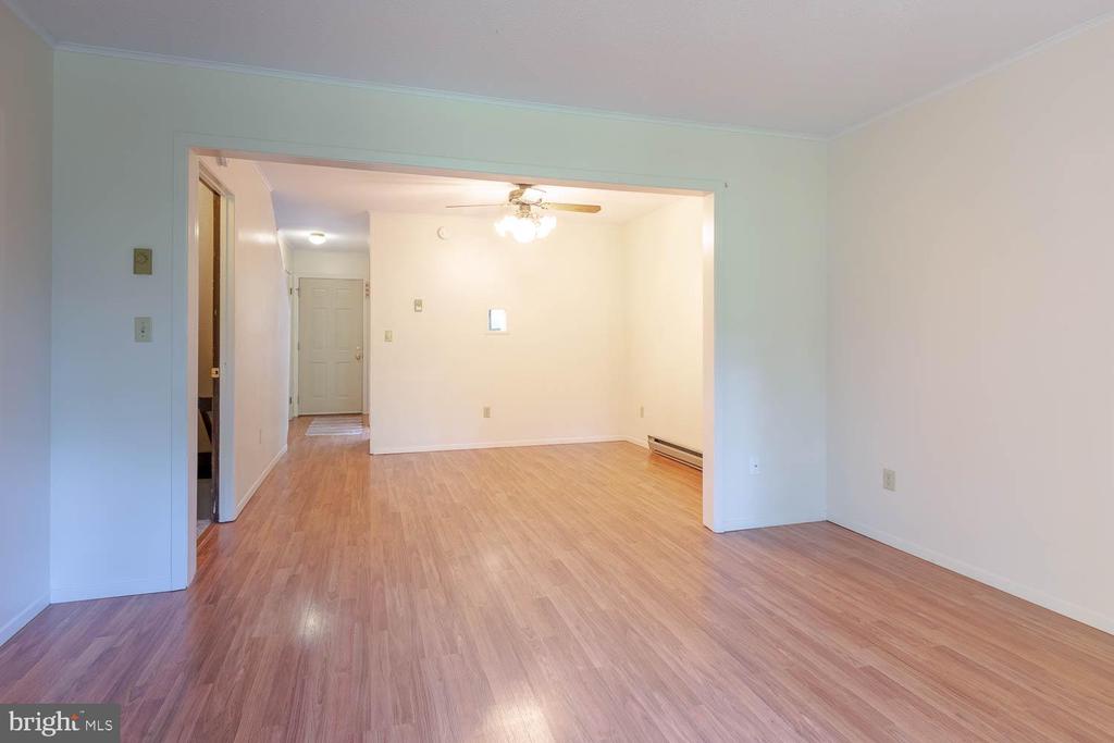 1109 TEABERRY LANE