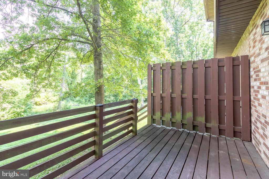 1109 TEABERRY LANE
