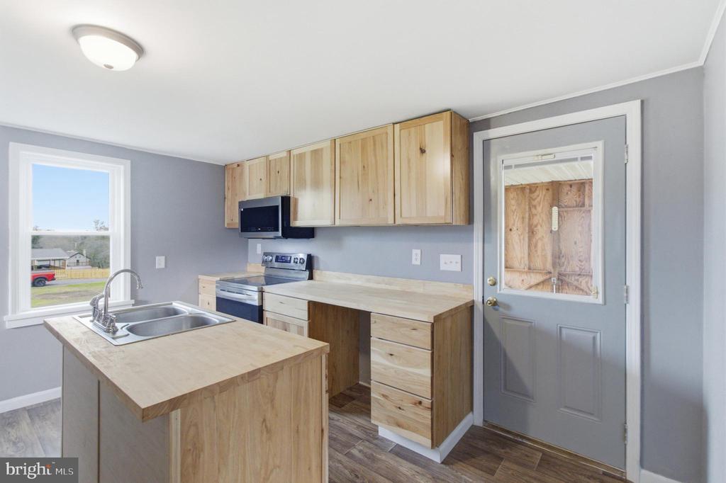 103 SPRUCE ROAD