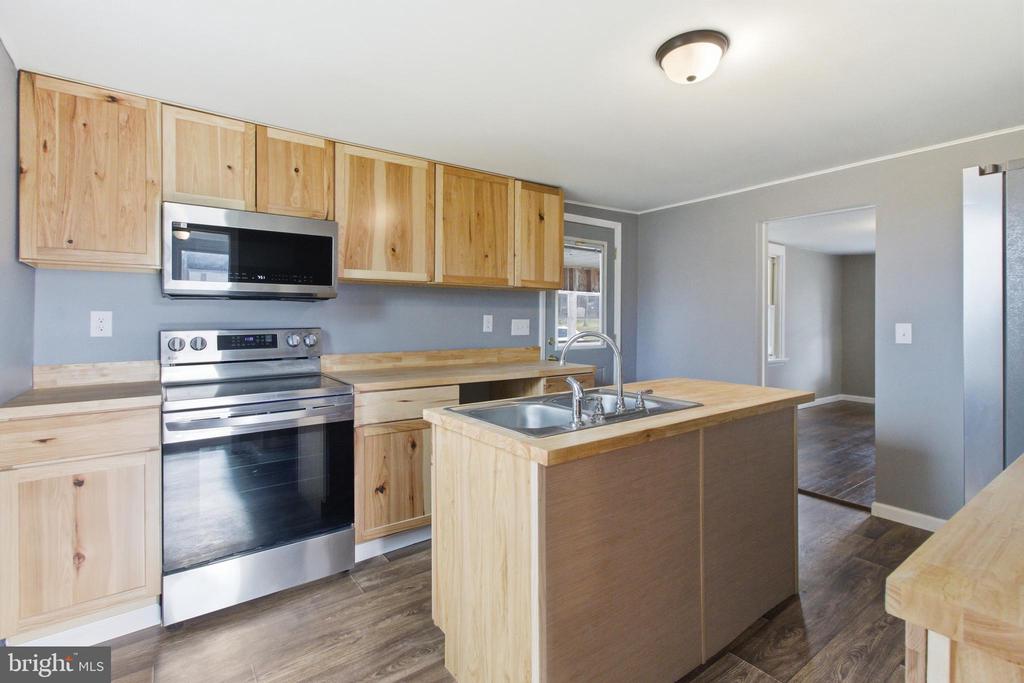 103 SPRUCE ROAD