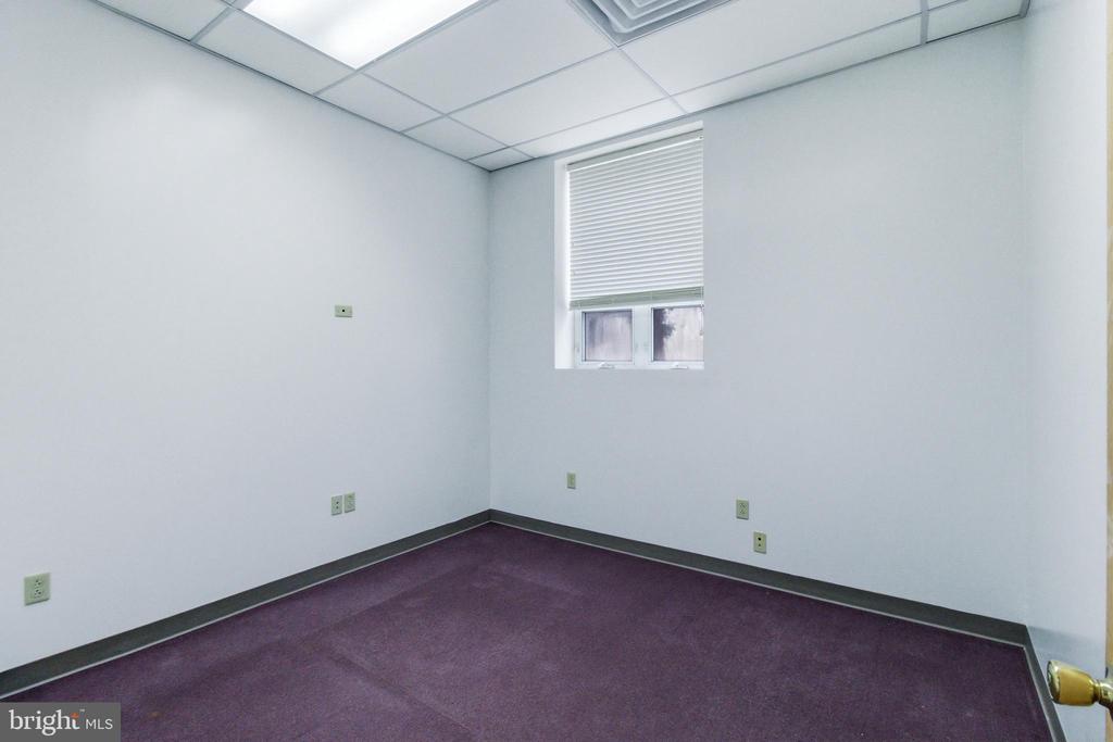 200 SHADY LANE 100, 130, AND 190