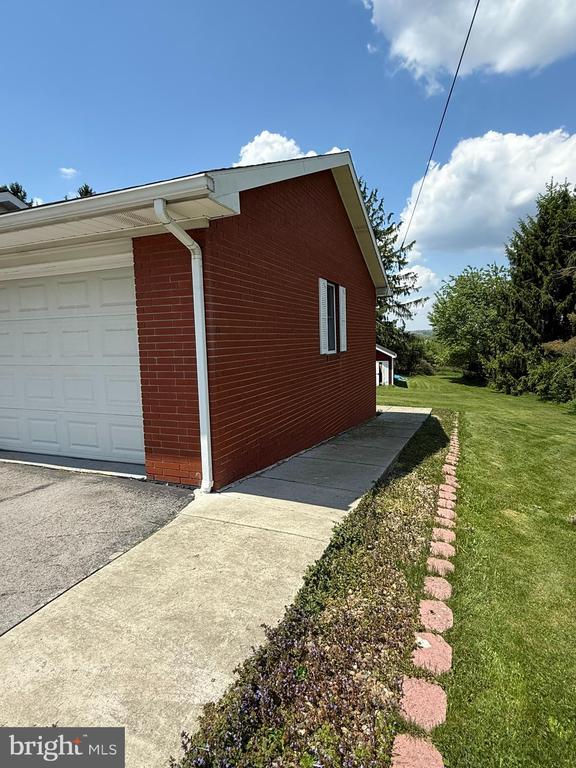 815 TYRONE PIKE