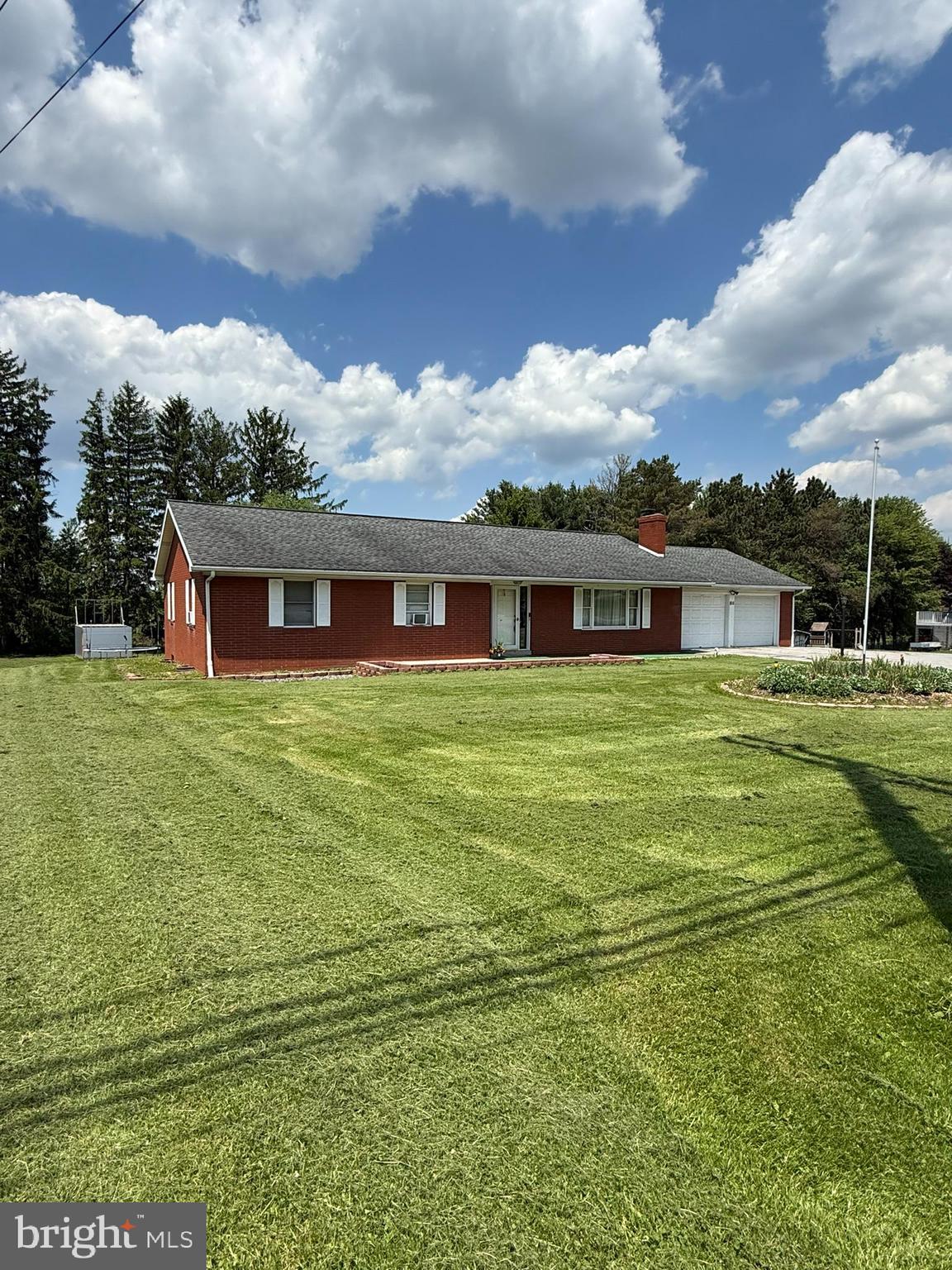 815 TYRONE PIKE