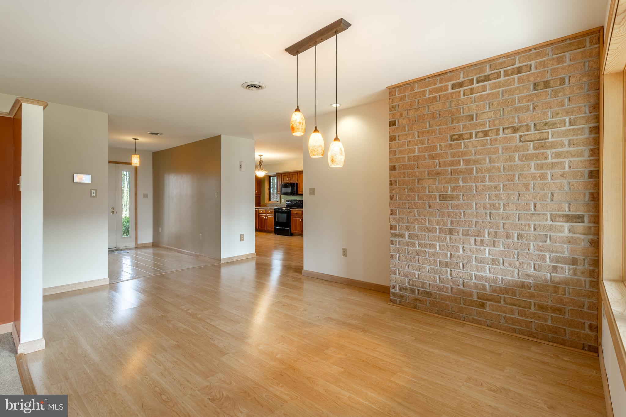 2287 Spruce Creek Rd